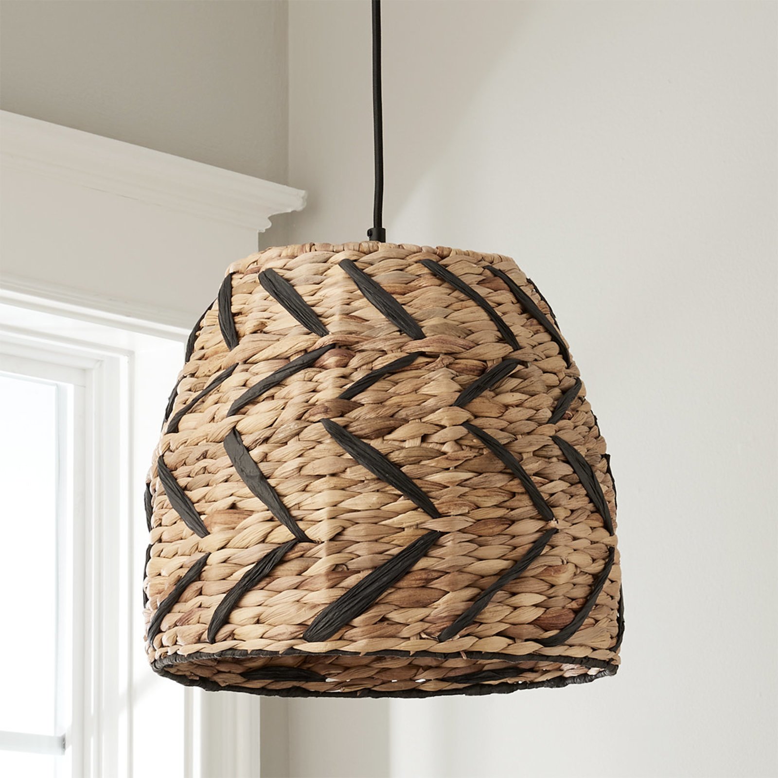 Water Hyacinth Lampshade 03