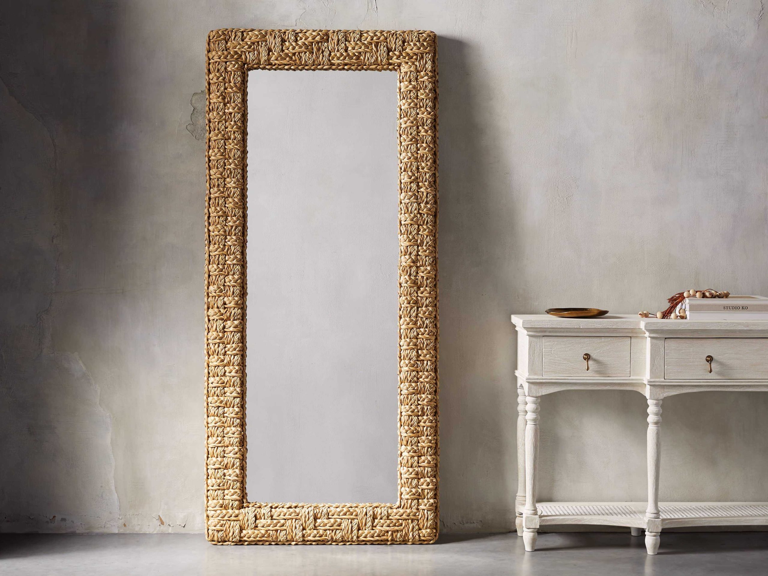 Strong Seagrass Mirror Frame 01