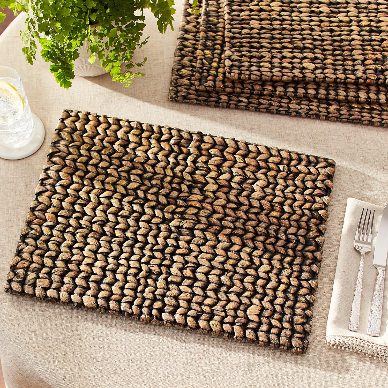 Water Hyacinth Rug & Mat 08