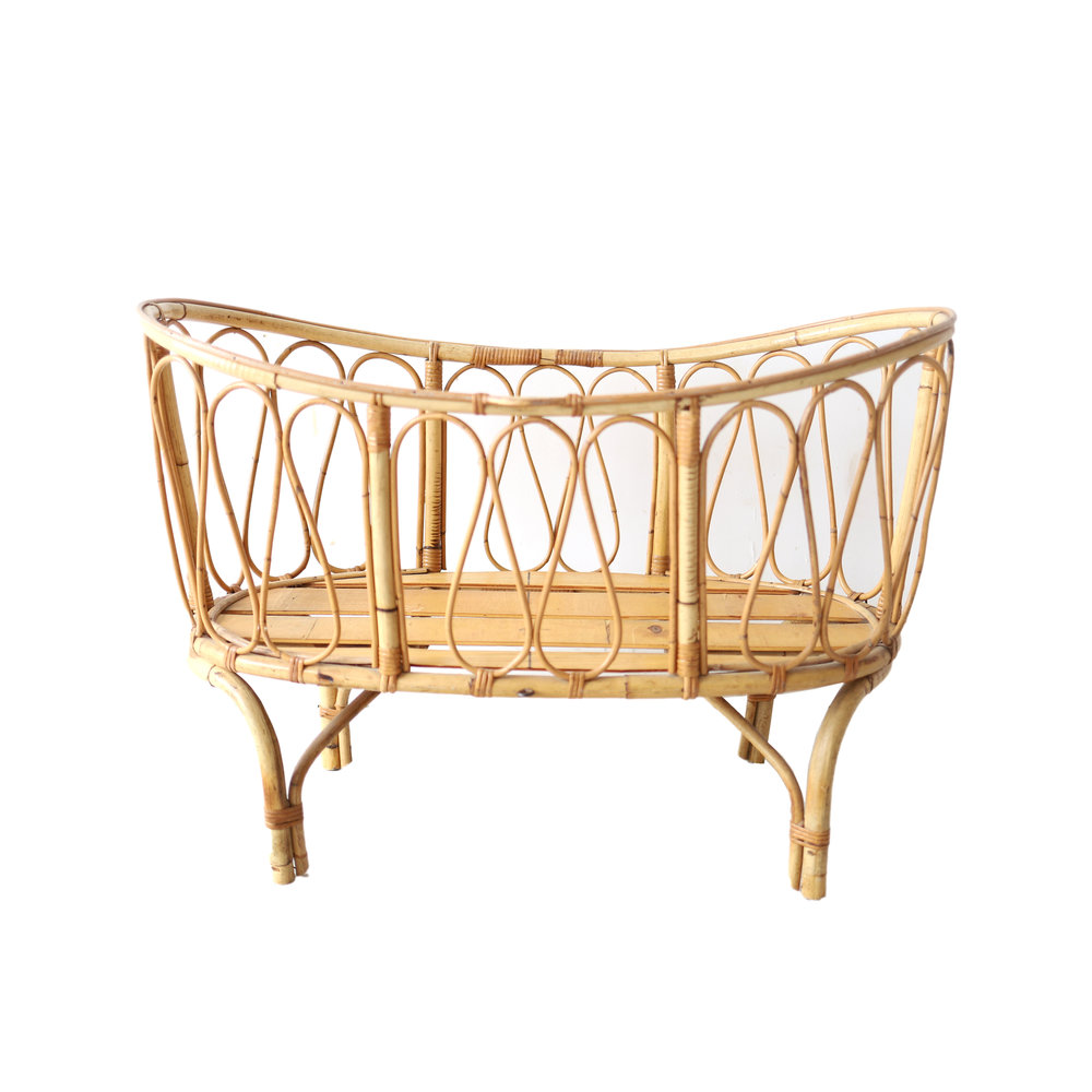 Rattan Baby Cradle 09